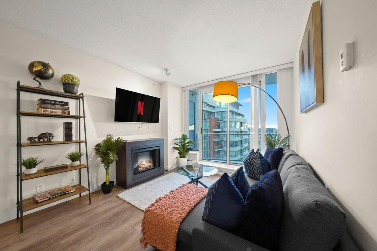Dazzling Condo By Stadium Downtown With Free Parking Vancouver Exterior foto